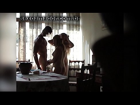 ❤️ Sexveninder inviterer en kæmpe mand og en trekant med ham Sex video at da.creditme.top ❌️❤